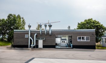 IVM Group eröffnet in Kooperation mit Homag das »Oberflächen Competence Center« am Standort in Herrenberg. / Bild: Dürr/Homag