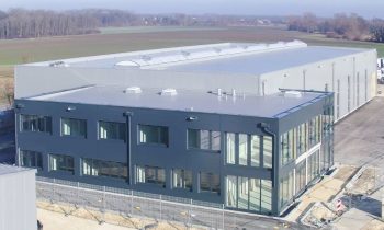 Biesse Deutschland bezog im März seinen Neubau in Nersingen bei Ulm. Bild: Biesse
