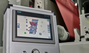 chleifautomaten von Weber sind mit »Simatic Comfort Panels« ausgerüstet. Der »i-Touch« ermöglicht den Direktzugriff auf wichtige Funktionen. Bild: Siemens