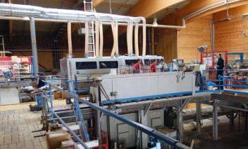 Die Züfle Holzwerk GmbH in Baiersbronn-Mitteltal will mit ihrer Fertigungstechnologie individuell auf die steigenden Anforderungen von Architekten und Kunden eingehen. Bild: Weinig