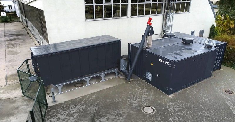 Dezentrale KWK-Anlage »ClinX« (Bild: Prof. Dr. Berg & Kießling GmbH).