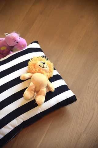Die neuen Parkettböden in der Kita sind kinder- und putzfreundlich (Bild: Bauwerk Parkett).