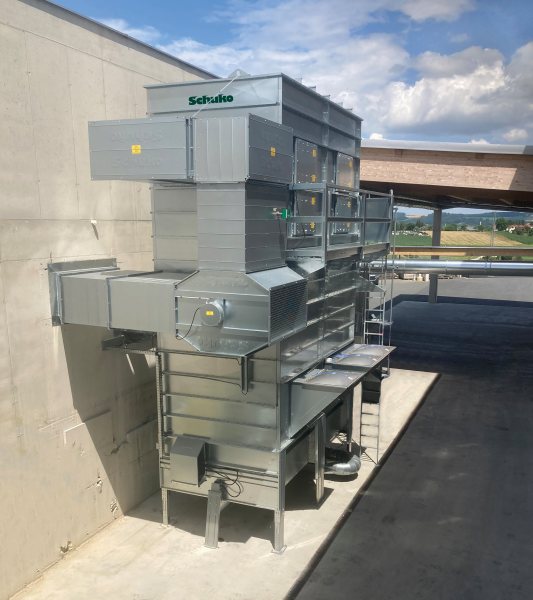»Validus«-Filteranlage bei der Gleichweit Objekttischlerei GmbH (Bild: Schuko).