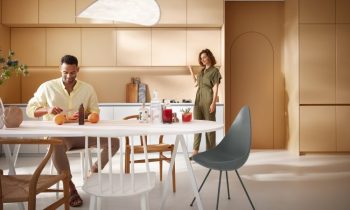 Neue Farben für »Ruvisio crystal Pure«, im Bild das Dekor »Alba« (Bild: Rehau).