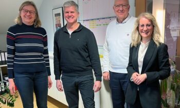 V. l.: Csilla Klausner, Sven Stornebel, Hermann Hubing und Andrea Belegante (Bild: Holzfachschule Bad Wildungen).