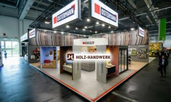Messestand auf der Holz-Handwerk in Halle 12 (Bild: Ostermann).