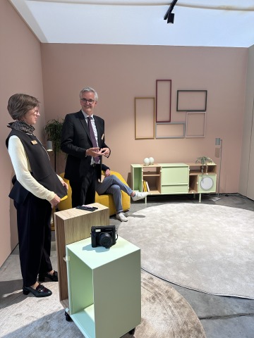 Neuvorstellung im Sudbrock-Showroom: das modulare Möbelsytem »Panama« (Bild: Möbelmeile).